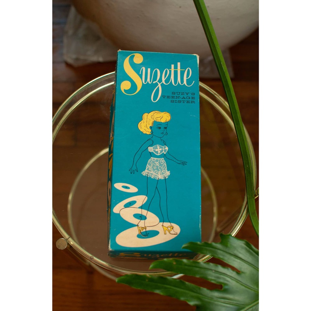 Vintage 1950s suzette suzys teen age sister doll deadstock WT Grant co.